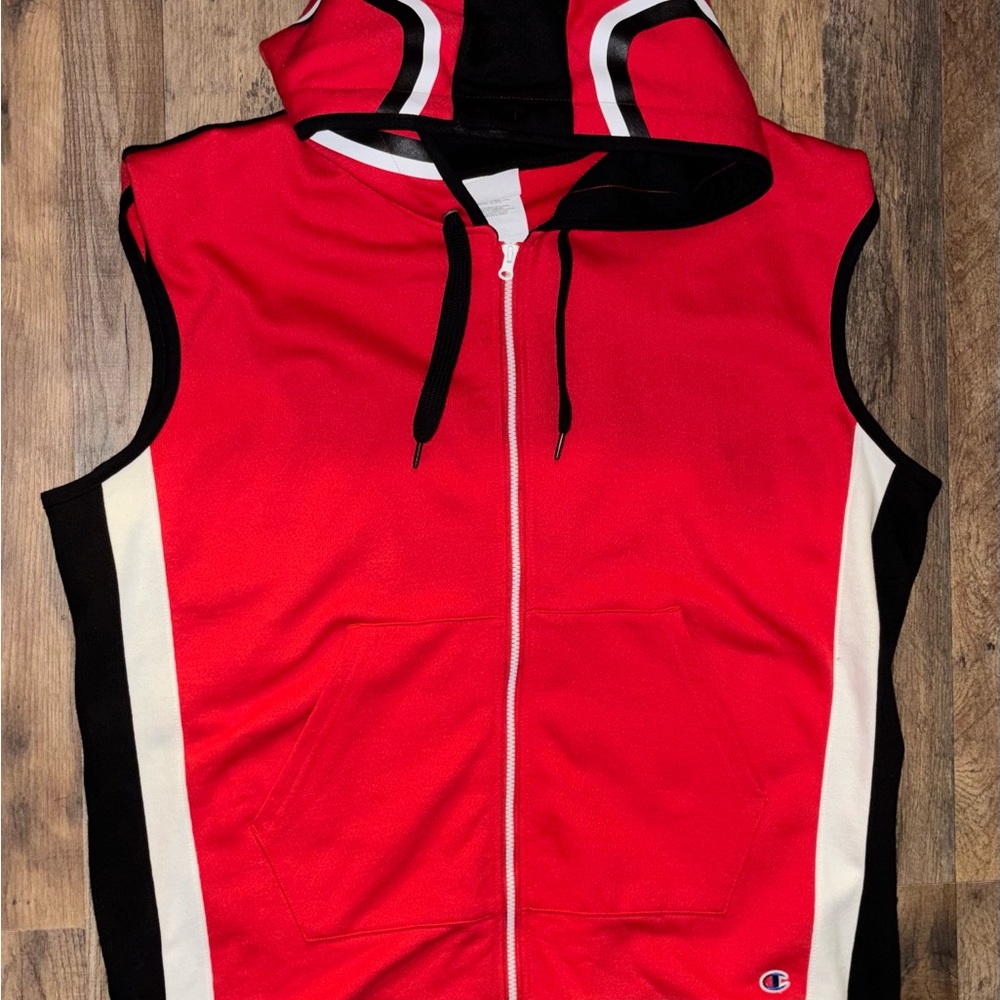 Champion Red and Black Set